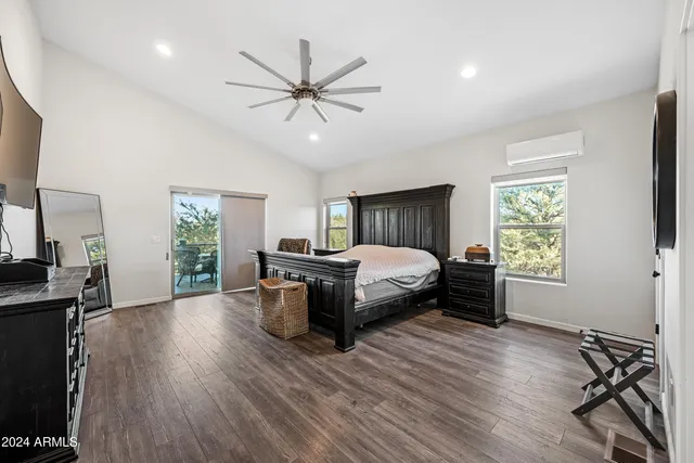 $2,950,000 | 2262 Meadow Trail, Overgaard, AZ 85933