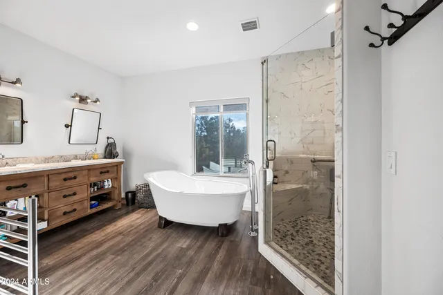 $2,950,000 | 2262 Meadow Trail, Overgaard, AZ 85933