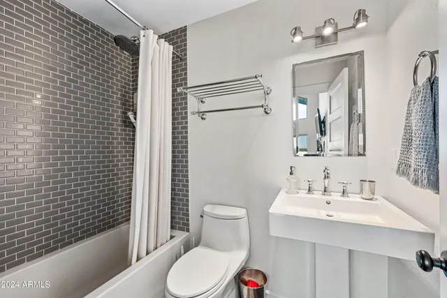 $2,950,000 | 2262 Meadow Trail, Overgaard, AZ 85933