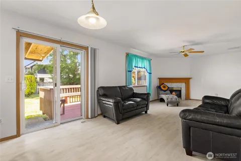$575,000 | 1235 29th Ave Court Southwest, Puyallup, WA 98373