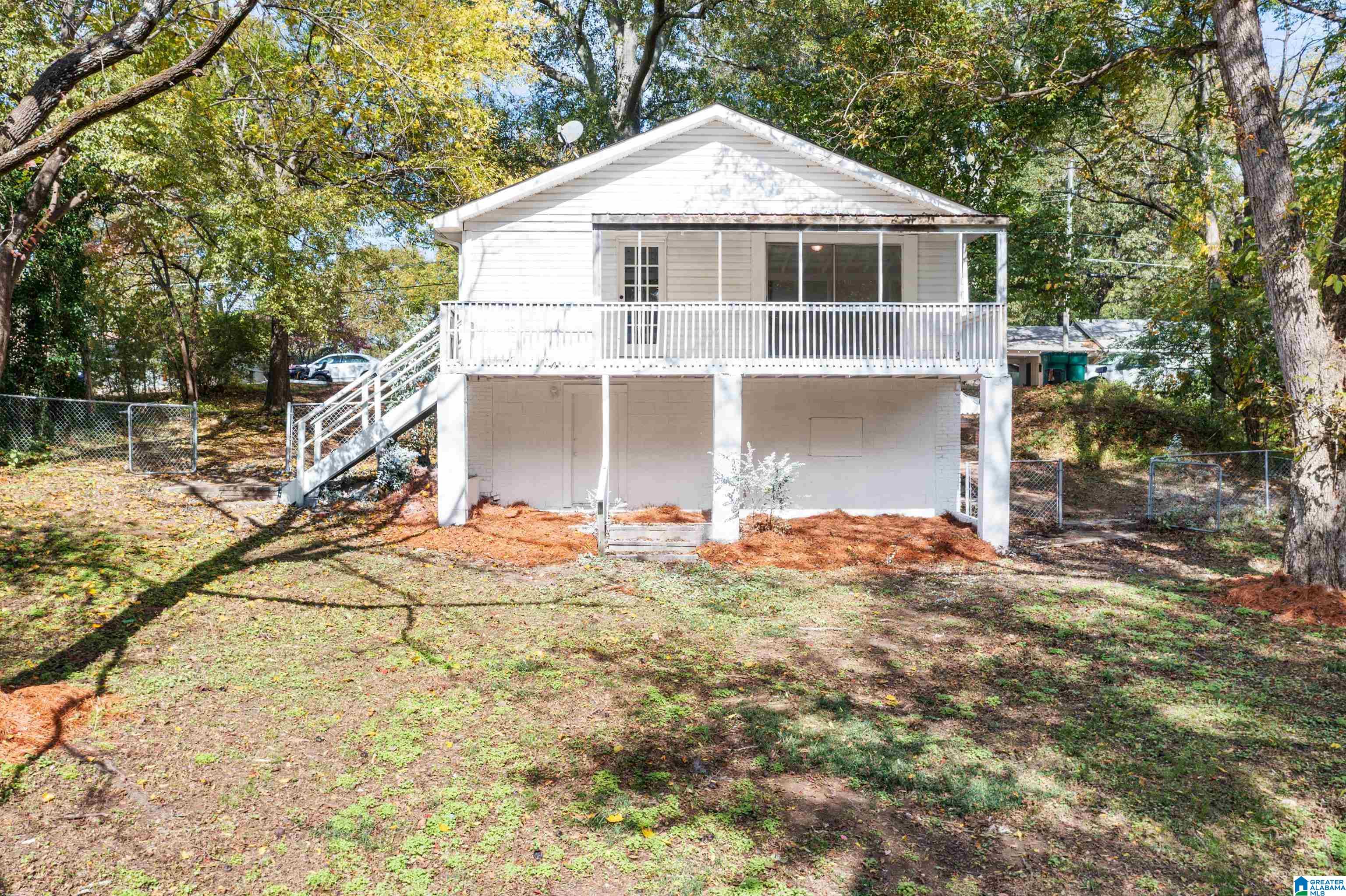 313 10th Street Pleasant Grove, AL 35127 - Photo 7 of 32