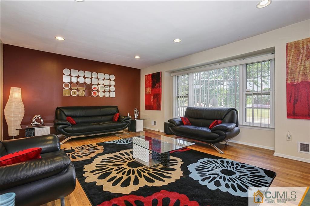 469 Inman Avenue Colonia, NJ 07067 - Photo 2 of 23 Gallery Image 2