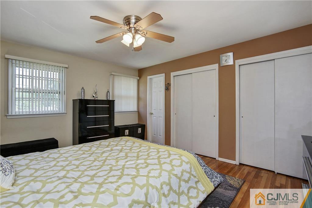 469 Inman Avenue Colonia, NJ 07067 - Photo 12 of 23 Gallery Image 12