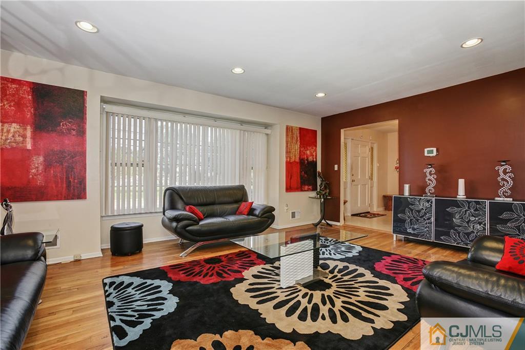 469 Inman Avenue Colonia, NJ 07067 - Photo 3 of 23 Gallery Image 3