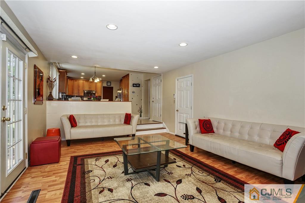 469 Inman Avenue Colonia, NJ 07067 - Photo 10 of 23 Gallery Image 10