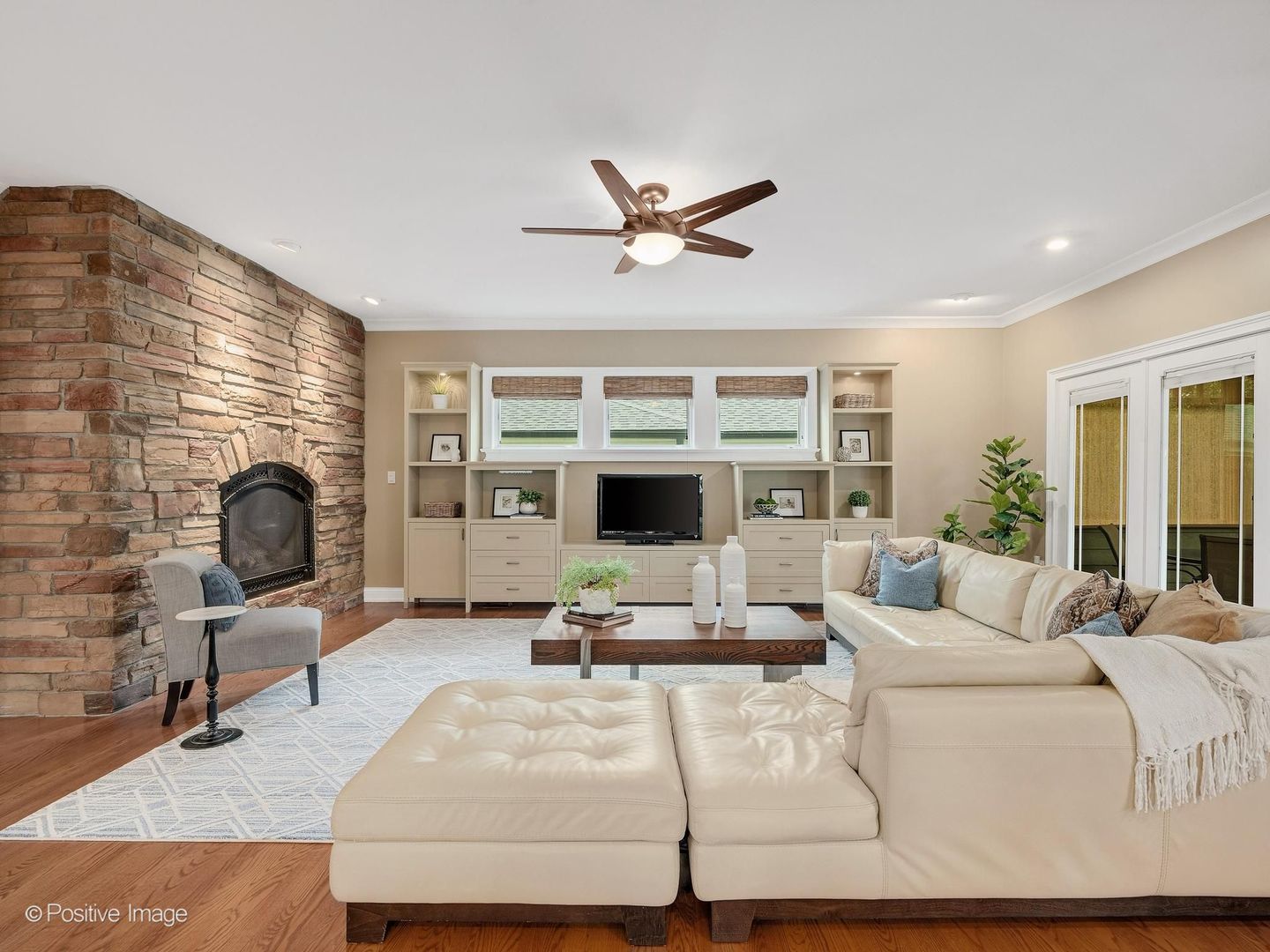 337 South Park Road La Grange, IL 60525 - Photo 12 of 48