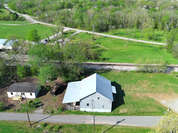 $299,900 | 108 Hinkle Hill Street, Bell Buckle, TN 37020
