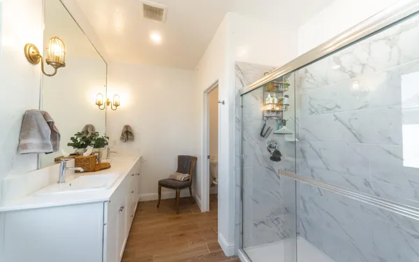 $575,000 | 951 Kelso Avenue, Clovis, CA 93619