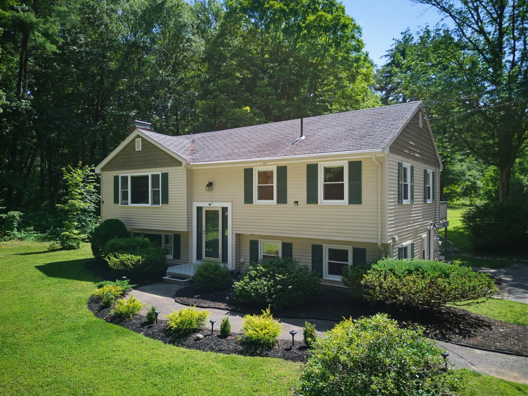 58 Cottage Road Kensington, NH 03833 - Photo 40 of 49