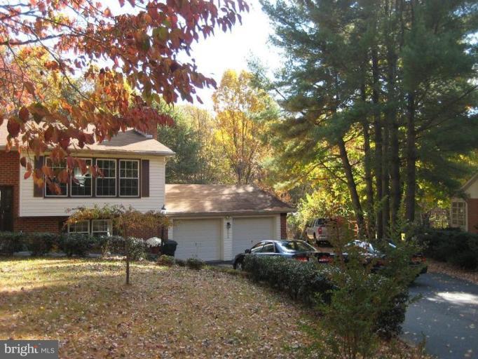 3213 Fox Mill Road Oakton, VA 22124 - Photo 19 of 22 Exterior #2