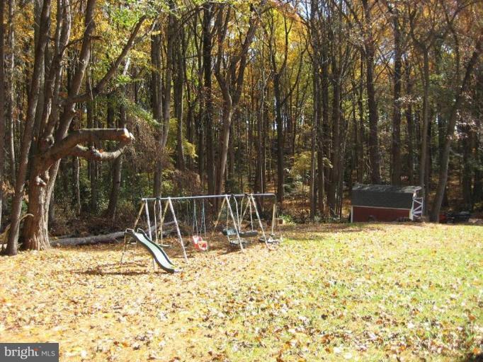 3213 Fox Mill Road Oakton, VA 22124 - Photo 20 of 22 Exterior #3