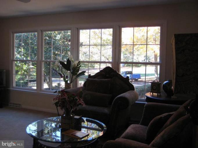 3213 Fox Mill Road Oakton, VA 22124 - Photo 9 of 22 Living Room #3