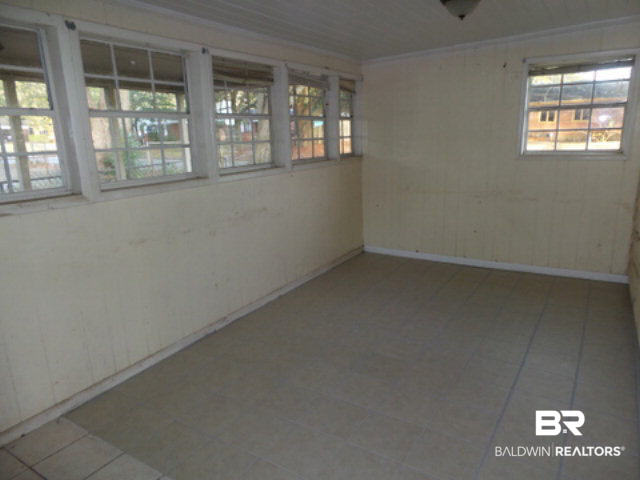 1700 Hurtel Street Mobile, AL 36605 - Photo 6 of 11