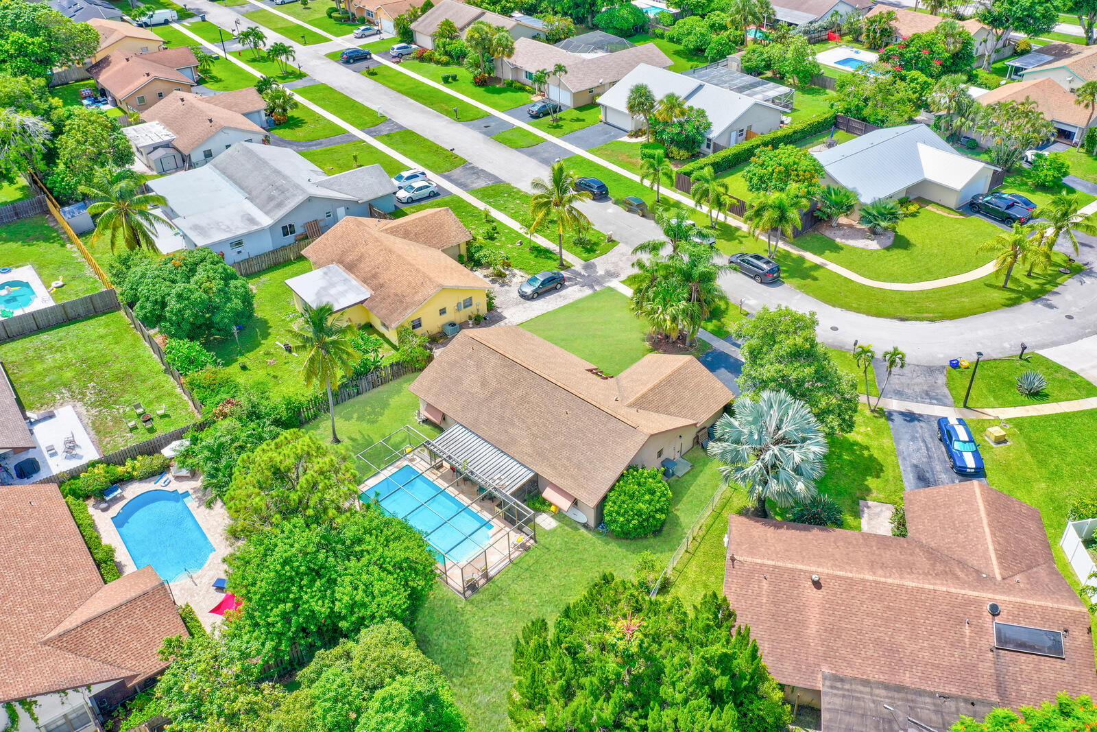 9229 Southampton Place Boca Raton, FL 33434 - Photo 4 of 63 04-Aerial-9