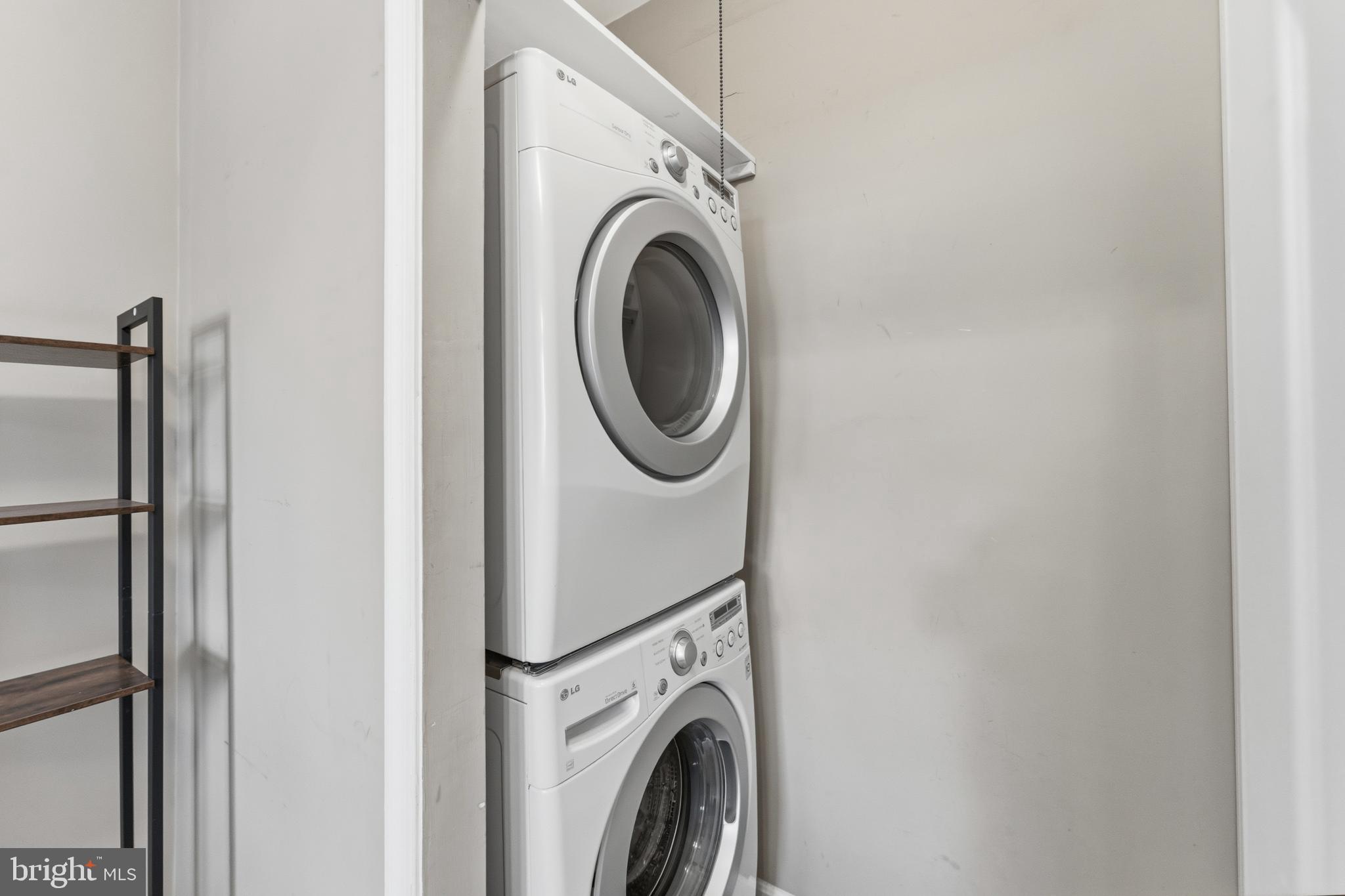 11 R Street Northwest, Unit 1 Washington, DC 20001 - Photo 24 of 32 Washer/Dryer