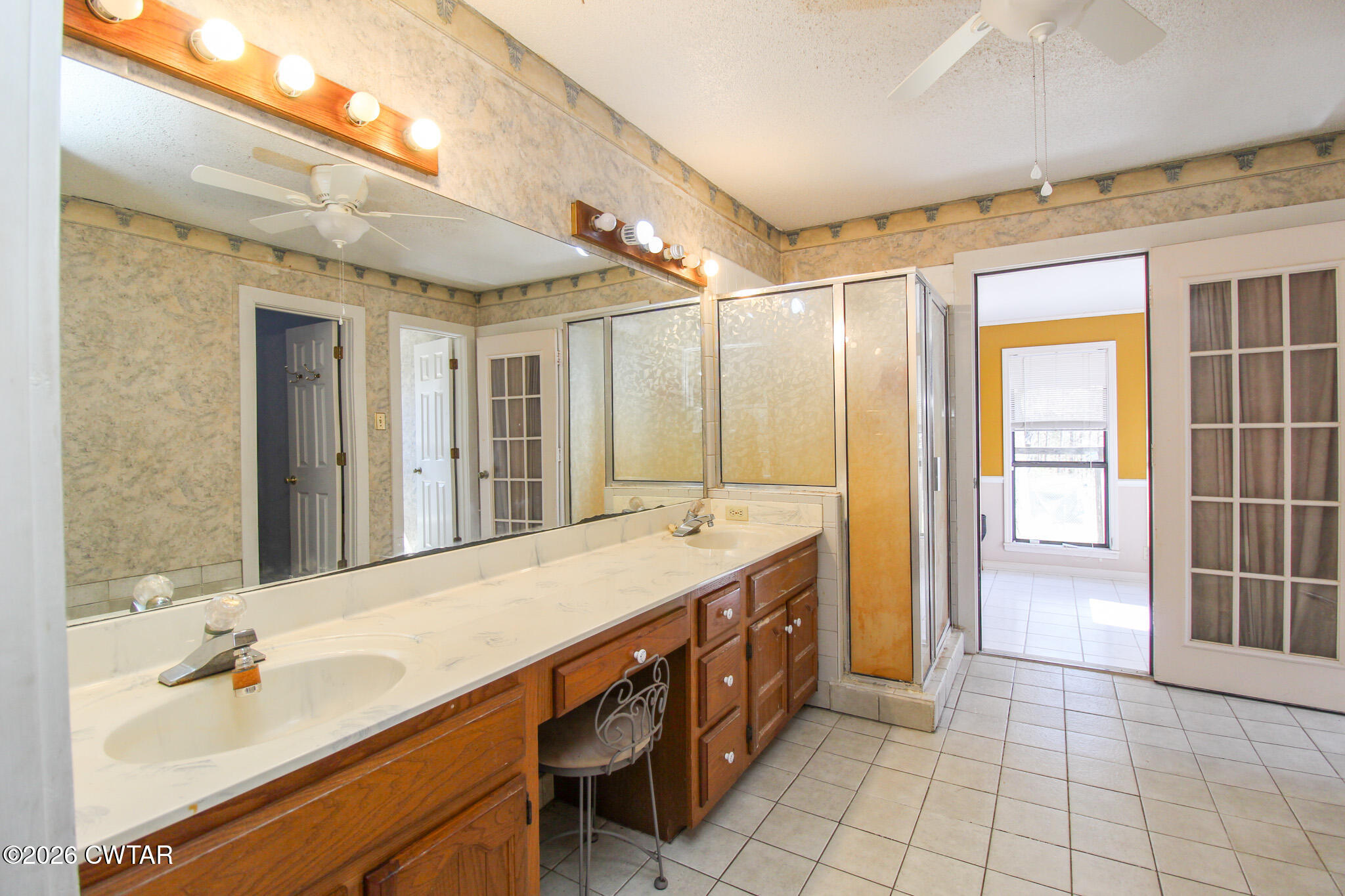 2425 Antioch Road Middleton, TN 38052 - Photo 18 of 59 Primary En-Suite