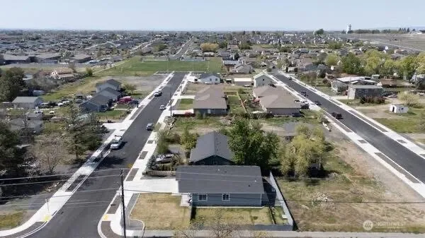 $365,000 | 1004 West Virginia Street, Moses Lake, WA 98837