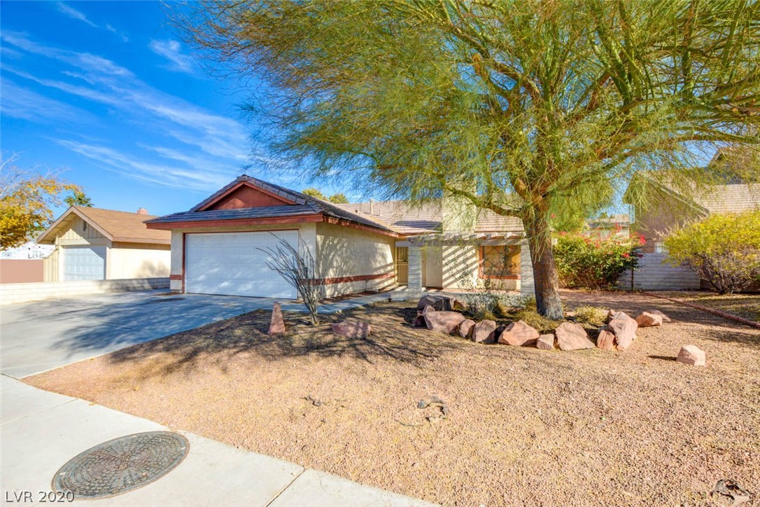 2346 Viewcrest Road Henderson, NV 89014 - Photo 2 of 28 Gallery Image 2