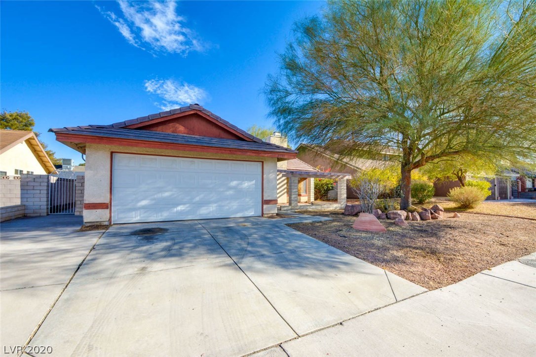 2346 Viewcrest Road Henderson, NV 89014 - Photo 3 of 28 Gallery Image 3