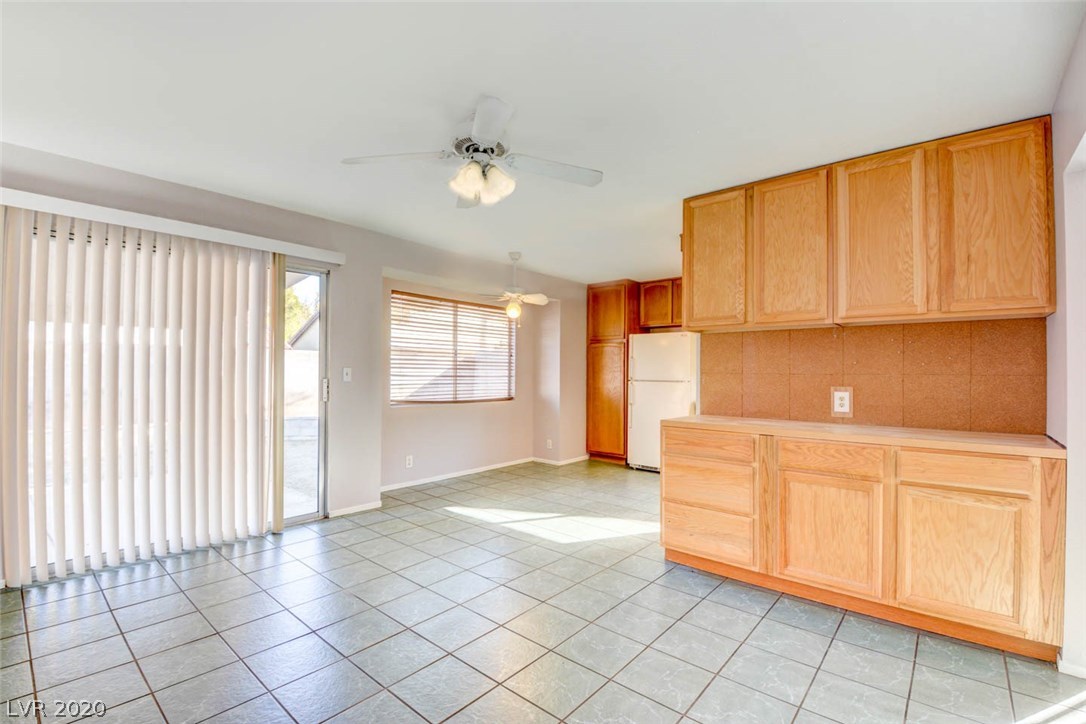 2346 Viewcrest Road Henderson, NV 89014 - Photo 8 of 28 Gallery Image 8