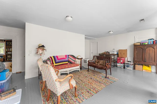 $895,000 | 690 Page Street, Scottsville, VA 24590