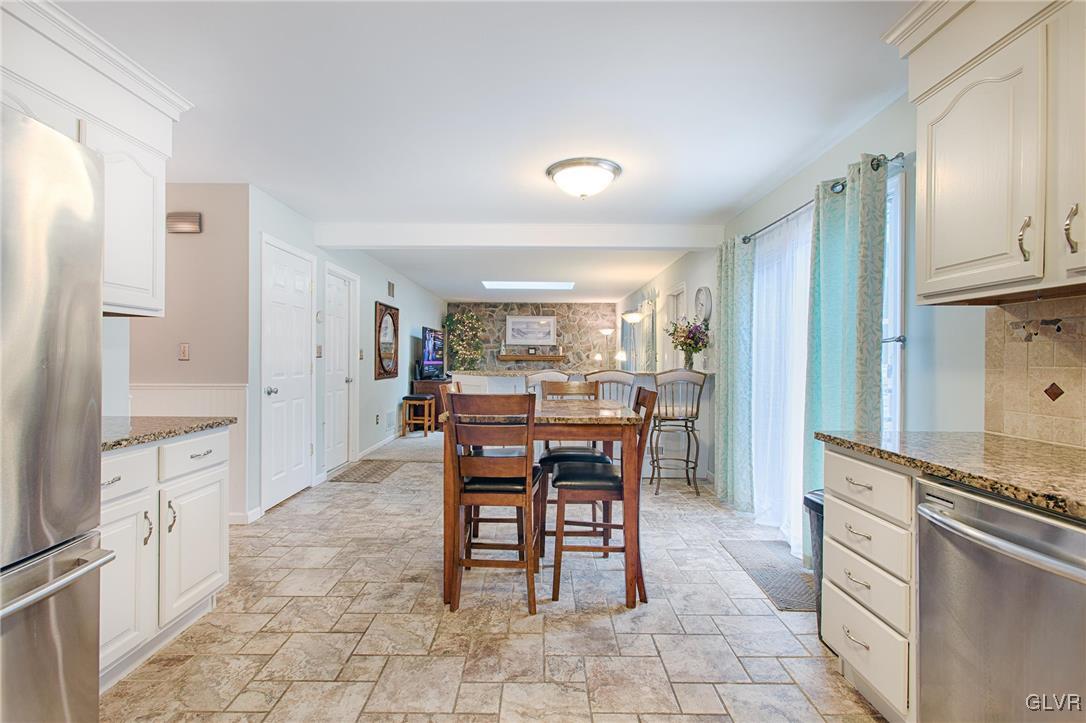 1250 Stark Road Bethlehem, PA 18017 - Photo 7 of 28 Gallery Image 7