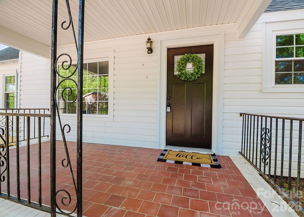 398 Park Road Albemarle, NC 28001 - Photo 5 of 48