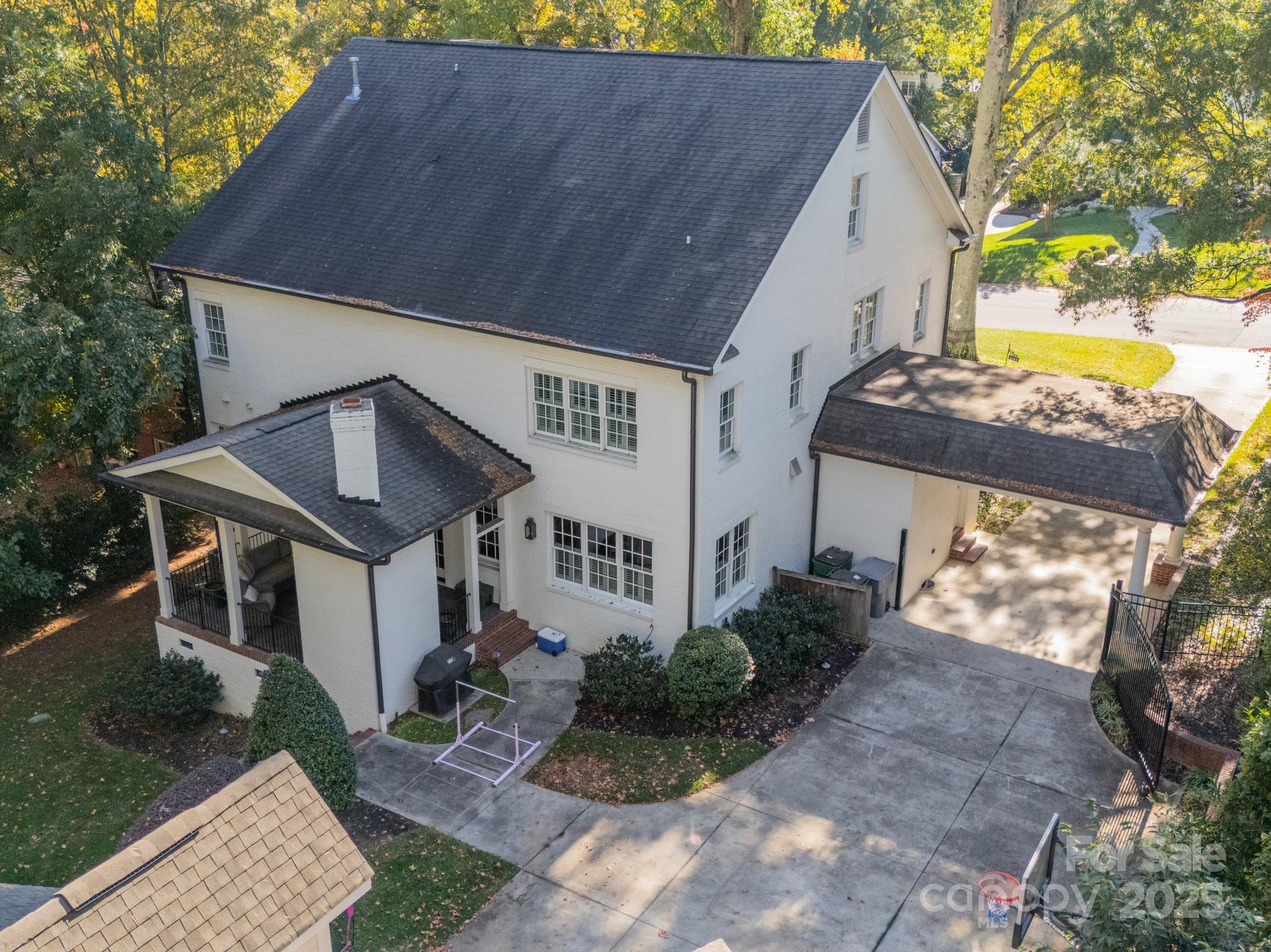 4141 Tyng Way Charlotte, NC 28211 - Photo 47 of 48 a view of a house with a yard