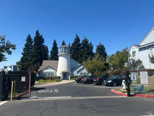$250,000 | 341 Lighthouse Drive, Vallejo, CA 94590
