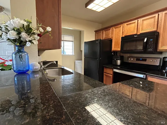 $250,000 | 341 Lighthouse Drive, Vallejo, CA 94590