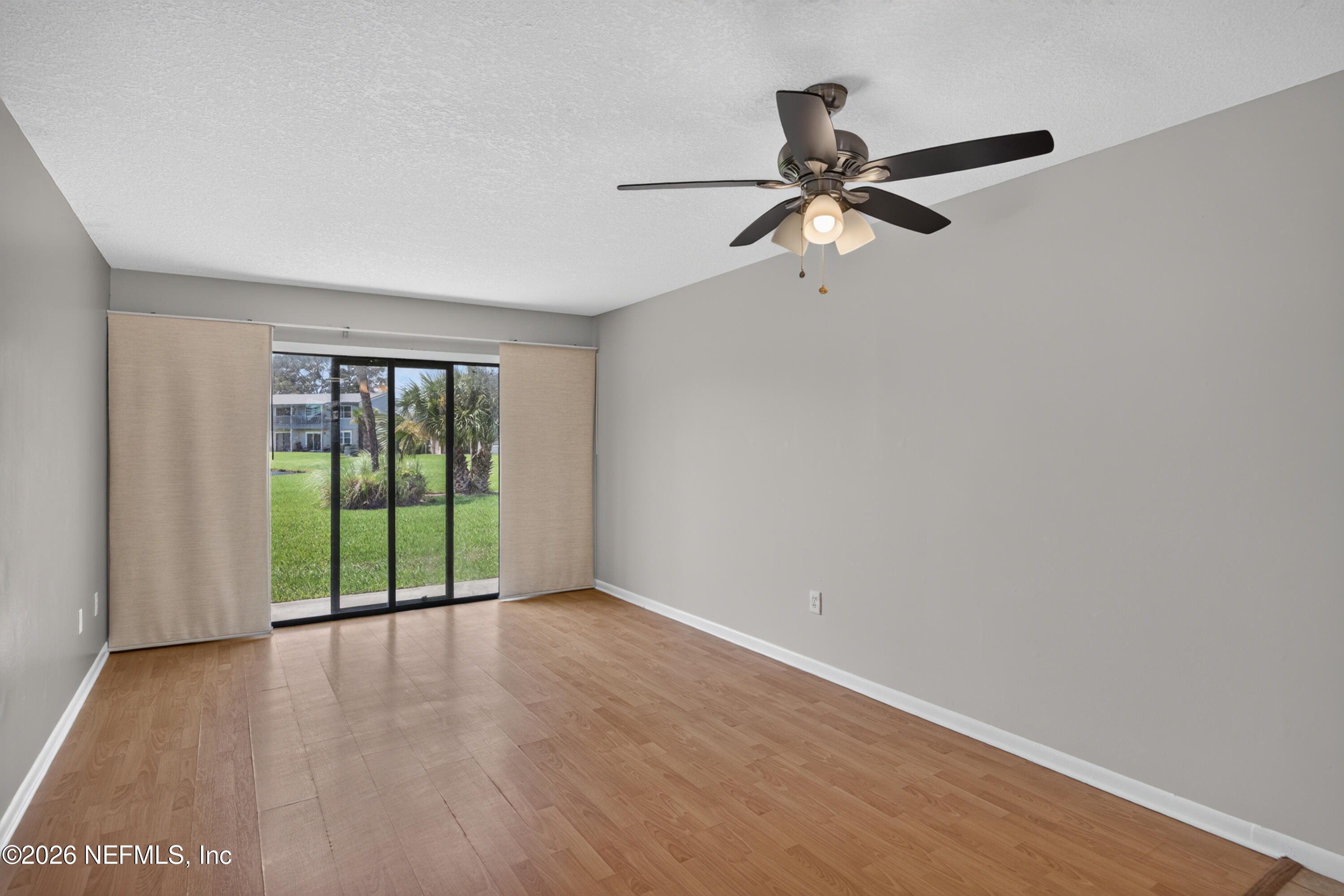 700 West Pope Road, Unit H61 St. Augustine, FL 32080 - Photo 4 of 27 04-Living Room & Dining Room