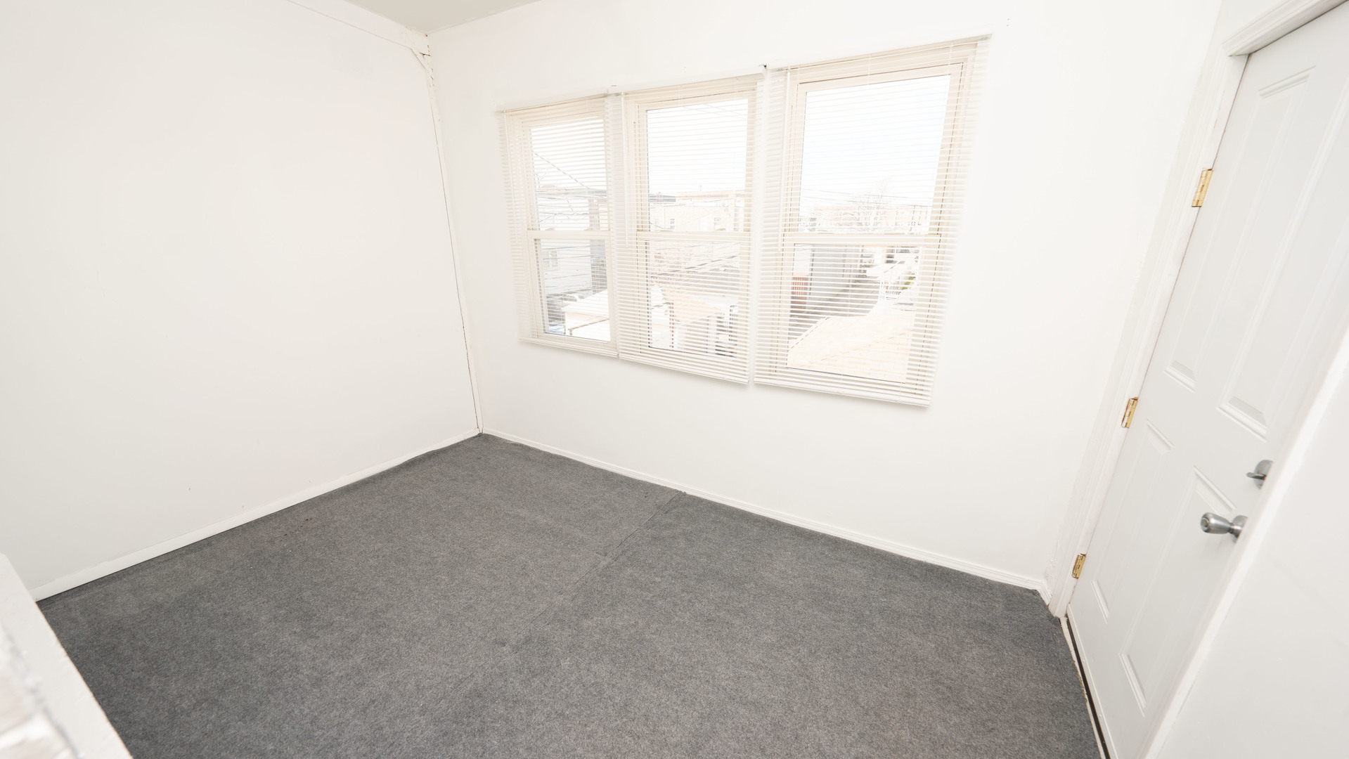 1216 North Springfield Avenue, Unit 2 Chicago, IL 60651 - Photo 9 of 9