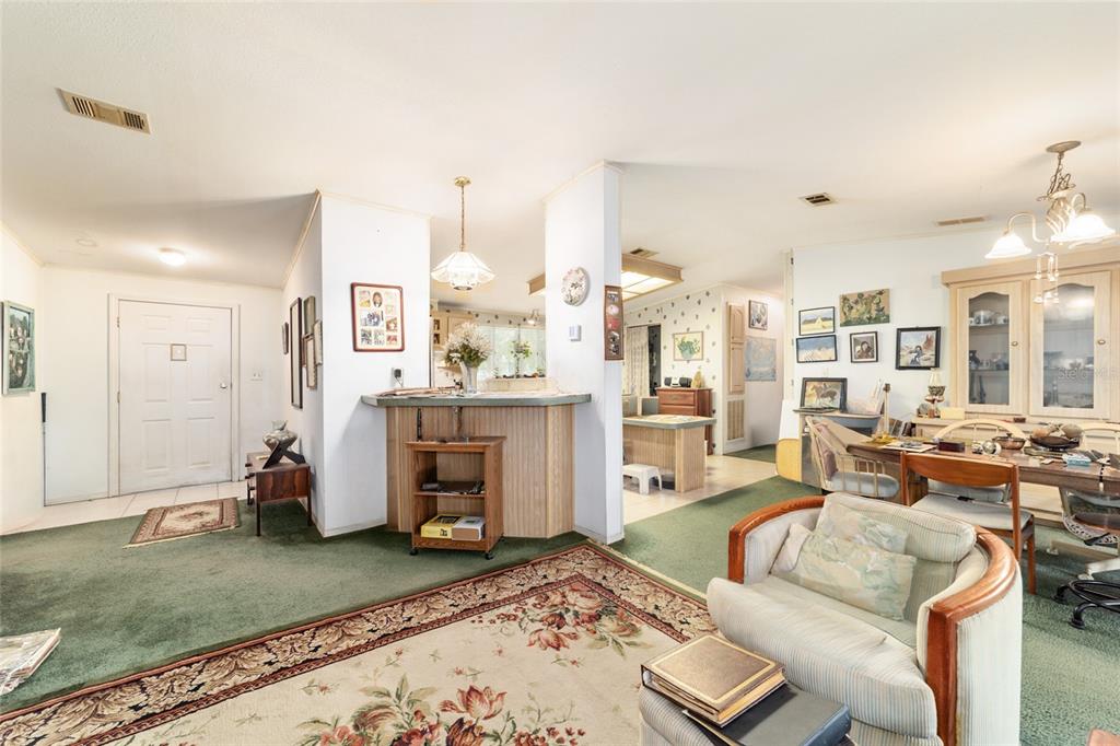 10630 Northwest 10th Street Road Ocala, FL 34482 - Photo 10 of 29 a living room with furniture