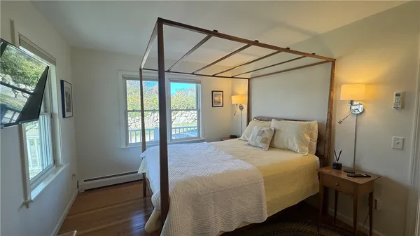 $2,150,000 | 1720 Corn Neck Road, Block Island, RI 02807