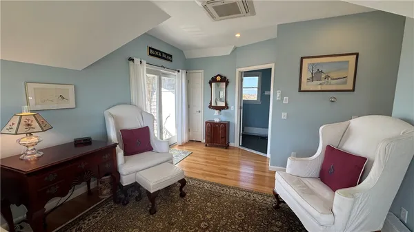 $2,150,000 | 1720 Corn Neck Road, Block Island, RI 02807