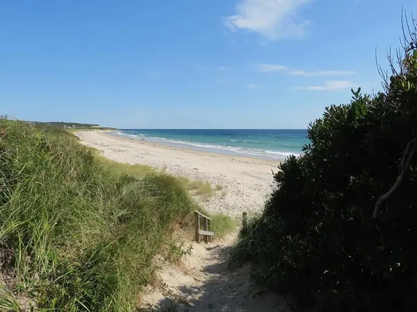 $2,150,000 | 1720 Corn Neck Road, Block Island, RI 02807