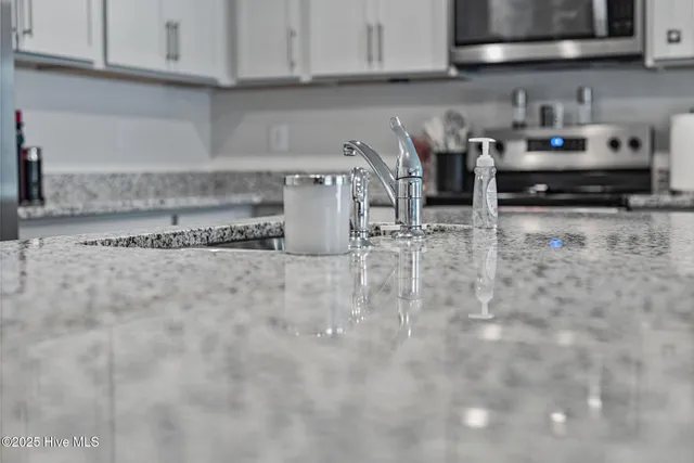 $270,000 | 1423 North Wilshire Court, Kinston, NC 28504