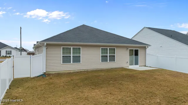 $270,000 | 1423 North Wilshire Court, Kinston, NC 28504