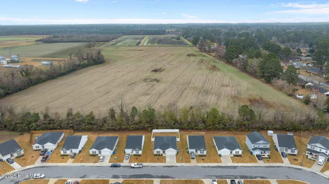 $270,000 | 1423 North Wilshire Court, Kinston, NC 28504