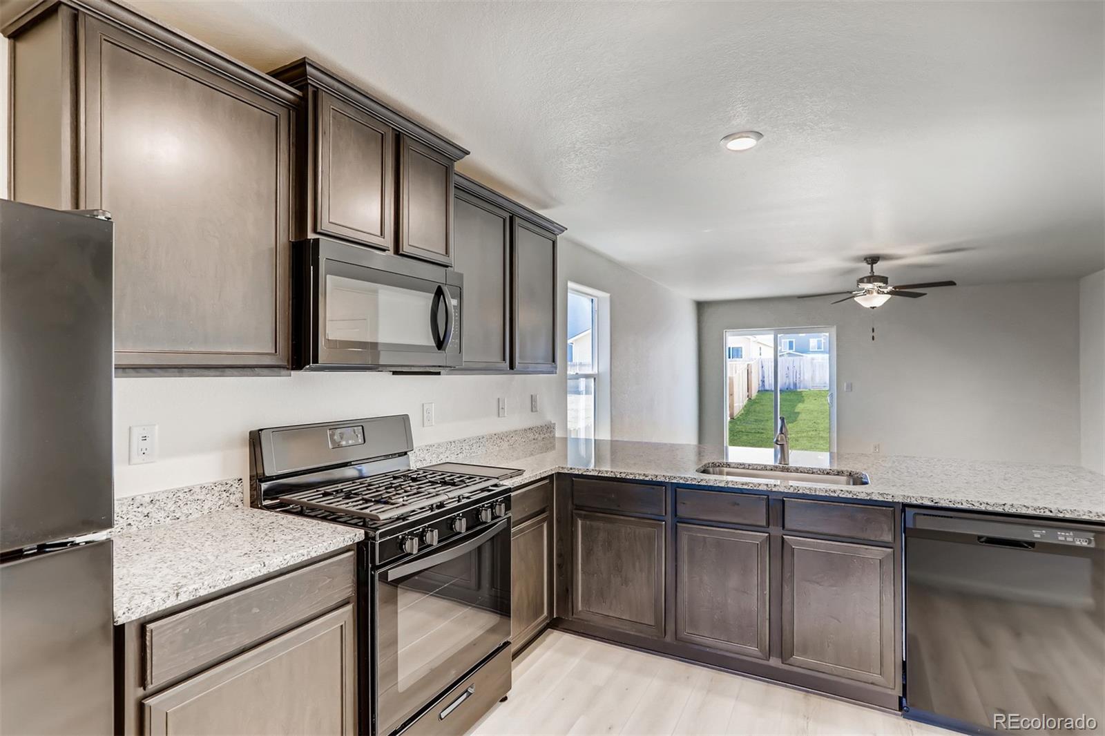 333 Spruce Street Bennett, CO 80102 - Photo 6 of 16