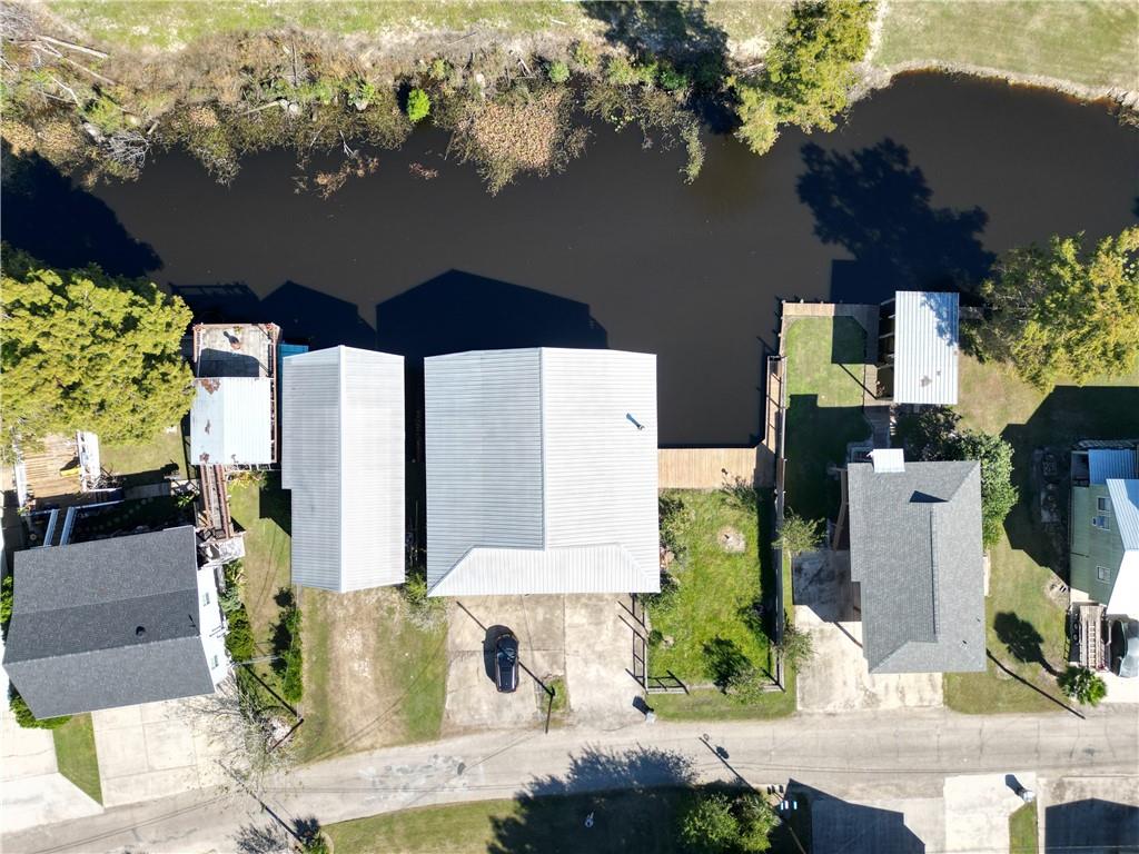 20442 Johnson Drive Springfield, LA 70462 - Photo 11 of 41