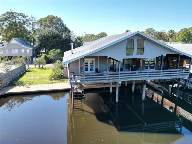 $249,500 | 20442 Johnson Drive, Springfield, LA 70462