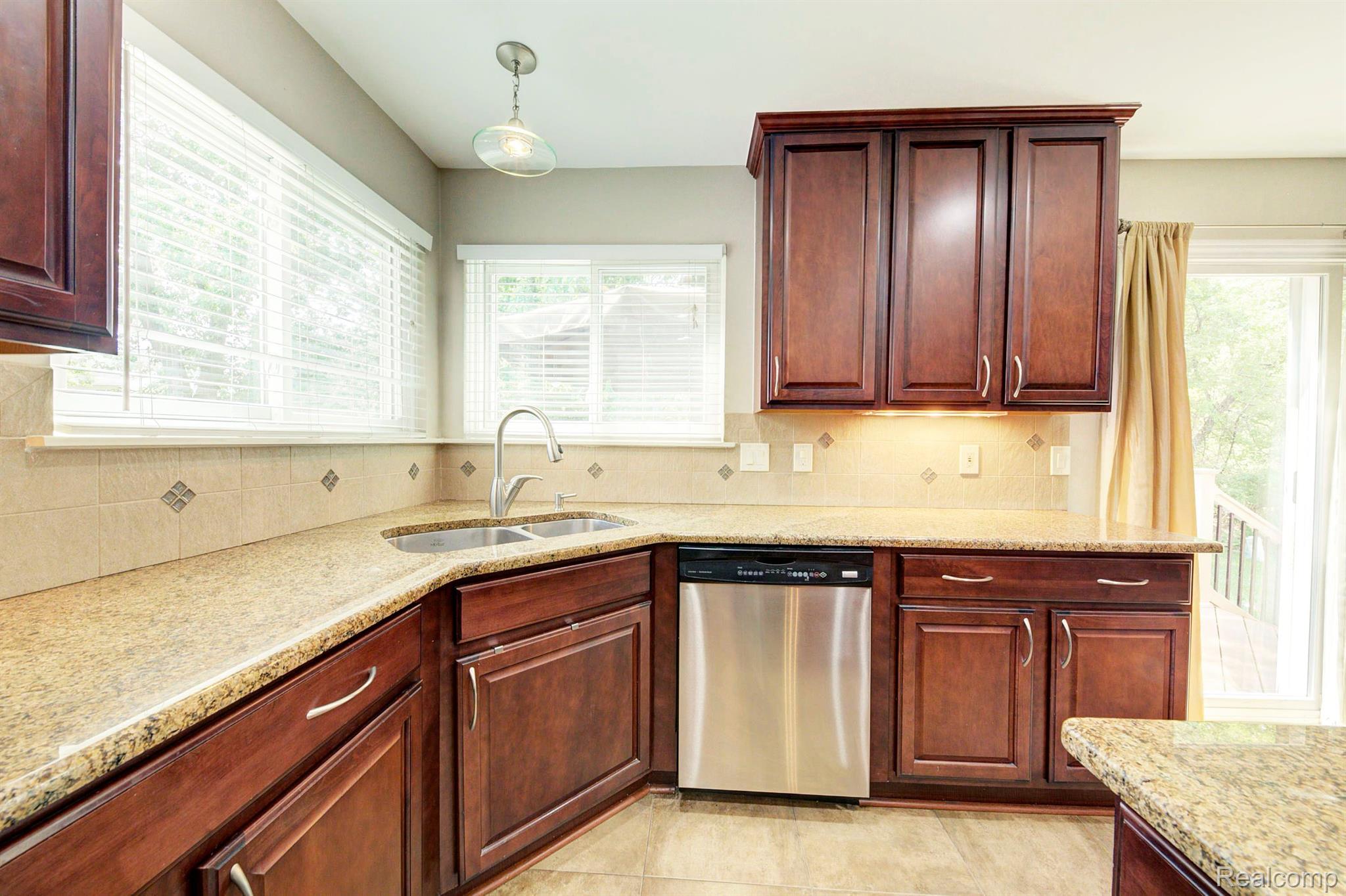 1500 Millbrook Road Canton, MI 48188 - Photo 9 of 69 Gallery Image 9