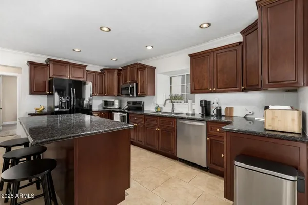 $650,000 | 906 East Jasmine Street, Mesa, AZ 85203