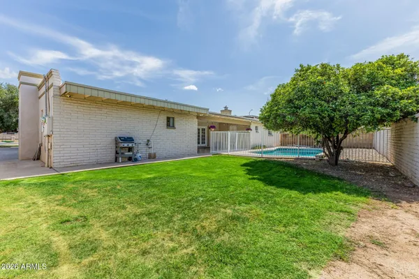 $650,000 | 906 East Jasmine Street, Mesa, AZ 85203