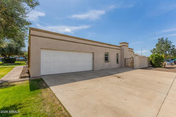 $650,000 | 906 East Jasmine Street, Mesa, AZ 85203