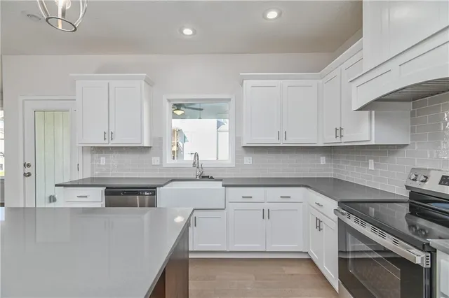 $644,950 | 2740 West Park Street, Olathe, KS 66061