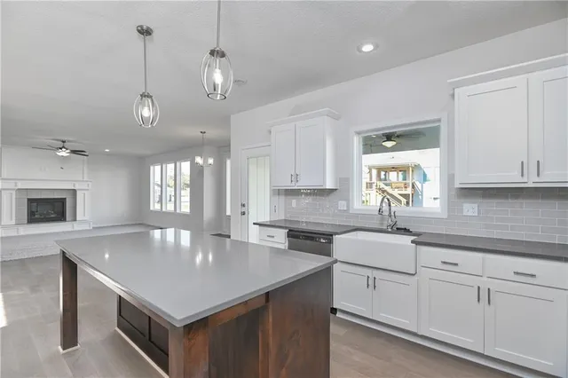 $644,950 | 2740 West Park Street, Olathe, KS 66061