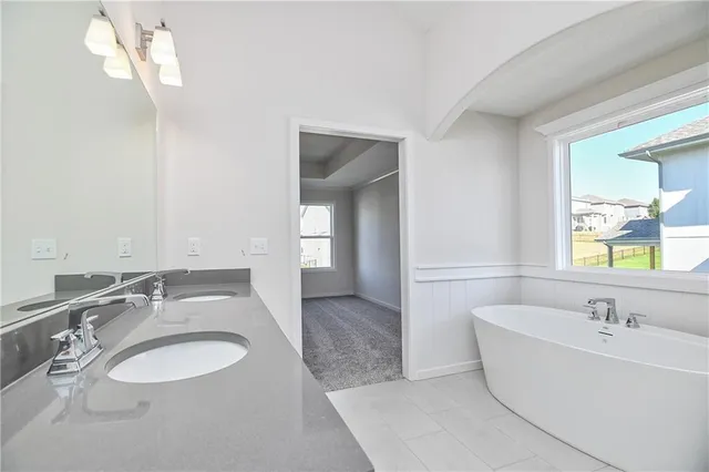 $644,950 | 2740 West Park Street, Olathe, KS 66061