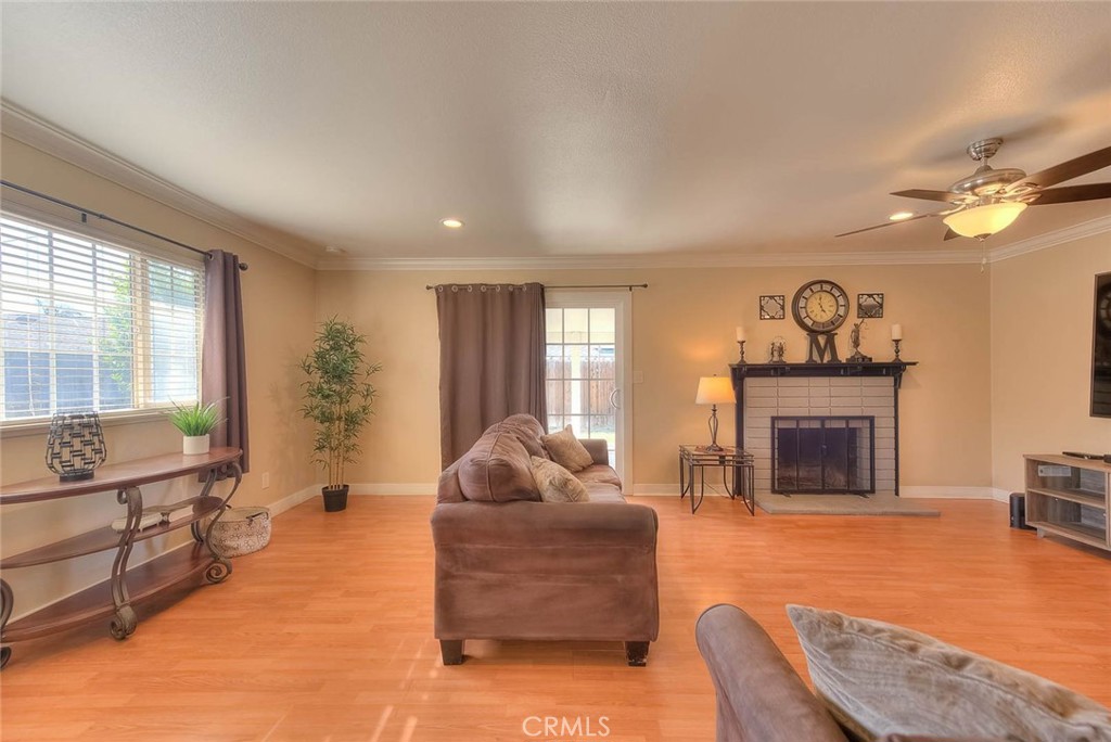 8723 Larkin Court Riverside, CA 92503 - Photo 7 of 35